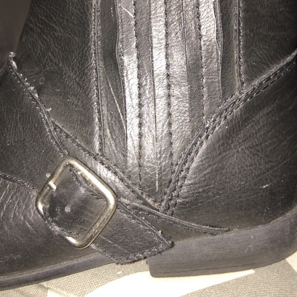 Perfect for fall boots - Picture 4 of 4