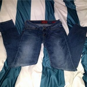Reduced! Lucky Brand Skinny Jeans
