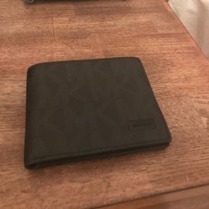 Michael Kors Bifold Wallet