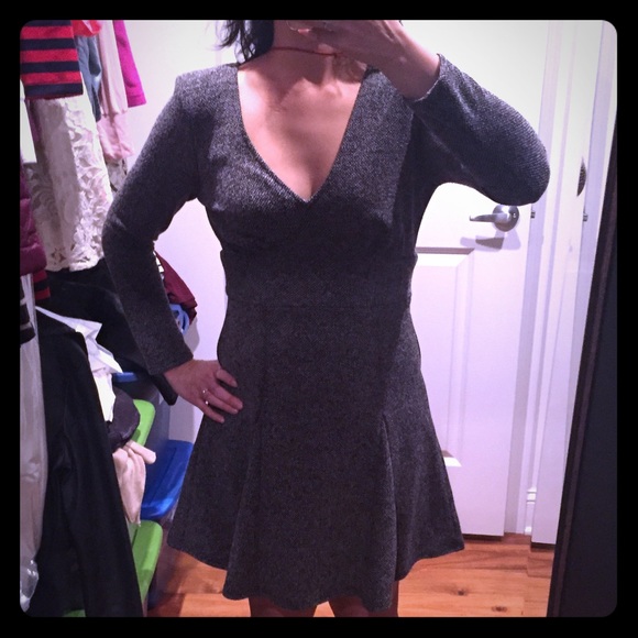 Free people long sleeve v neck open back dress
