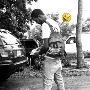 Meet your Posher, Mykael