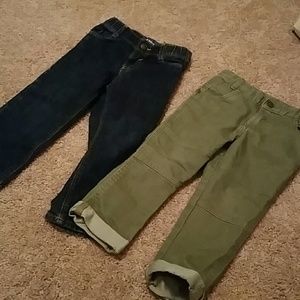 Boys 3T pants set.
