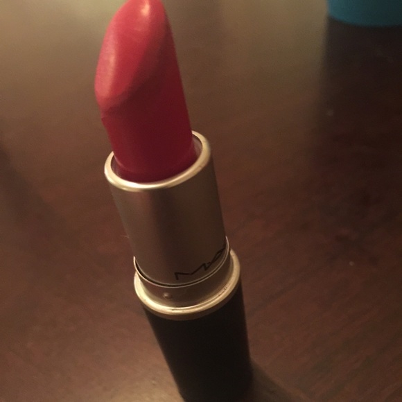 mac matte lipstick