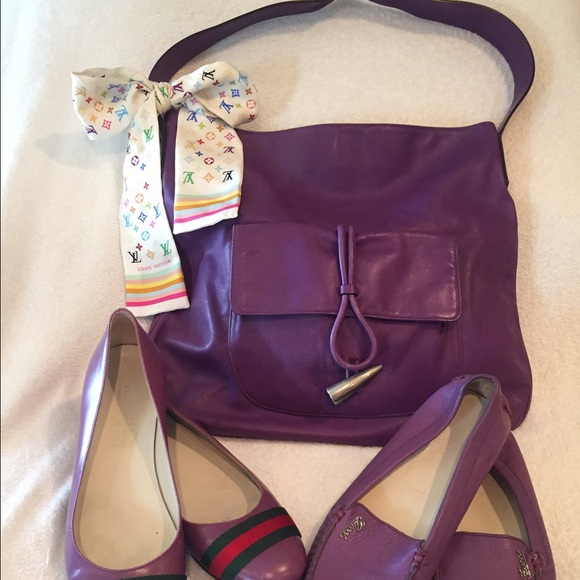 BURBERRY PURPLE LEATHER SHOULDER BAG PURSE POCKETS