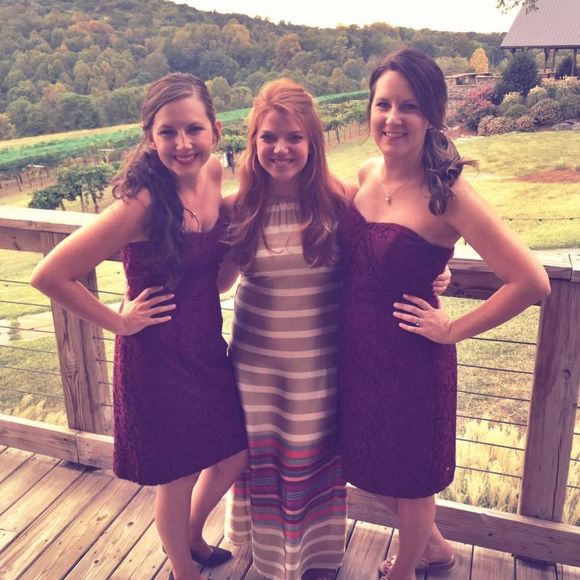 Meet your Posher, Sarah - Picture 1 of 1