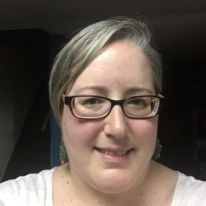 Meet your Posher, Catherine