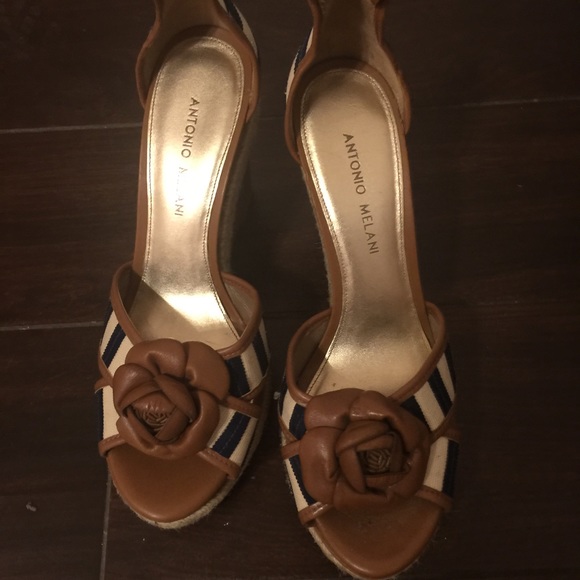 Blue, brown and white heals