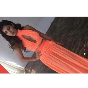 Beautiful maxi dress outfit