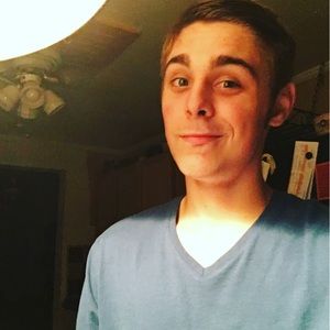 Meet your Posher, Wesley