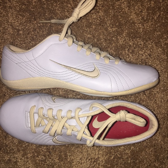 Baby blue Nike sneakers 👶