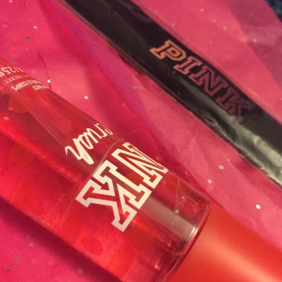 ❌SOLD❌Vs pink bundle! - Picture 2 of 3