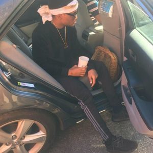 Meet your Posher, Kayy