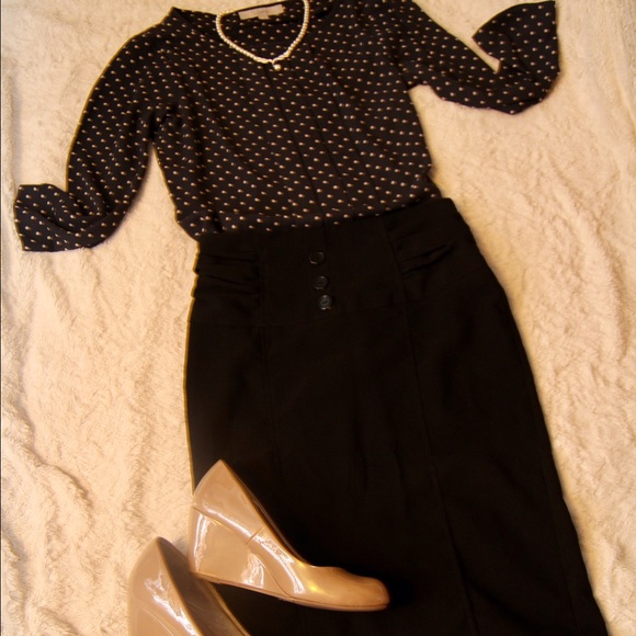 Black pencil skirt