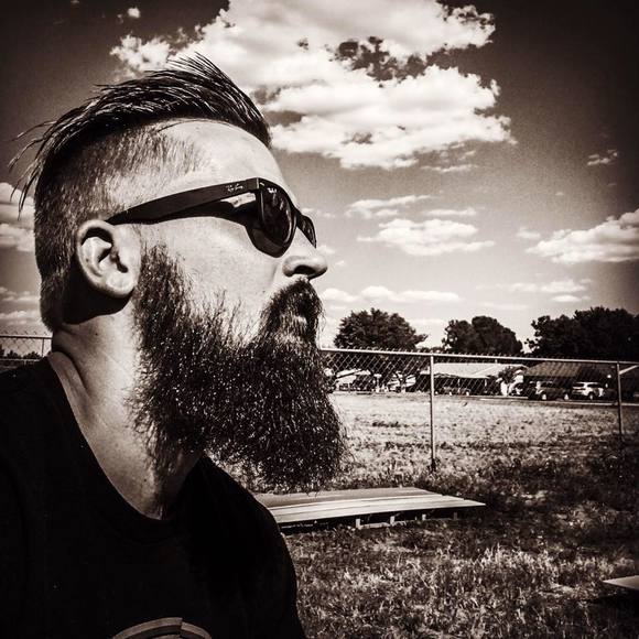 Meet your Posher, Justin