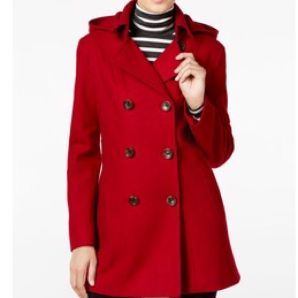 Women's Style & Company red pea coat with hoodie.