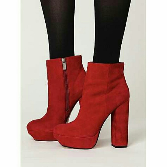 Dolce Vita leigh platform boots