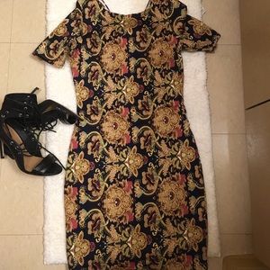 Baroque print fitted dress