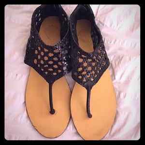 Ecote Black Leather Sandals