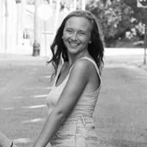 Meet your Posher, Luci