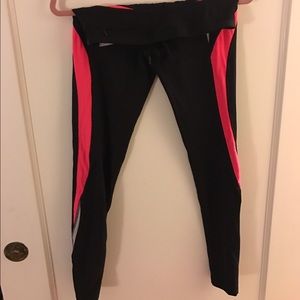 Worn once when tried on.