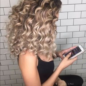 Meet your Posher, Ivanellys