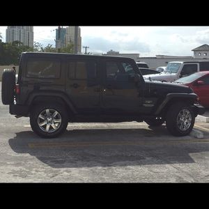 Meet your Posher, Junior