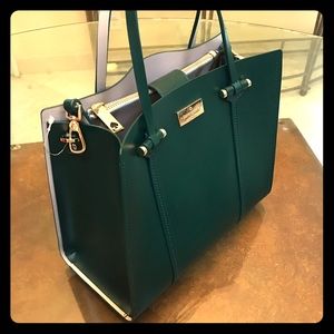 ‼️SALE‼️🐊Army Green🐊 Kate Spade♠️️Brand New