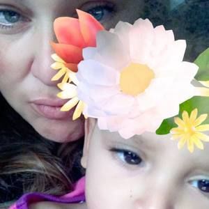 Meet your Posher, Lorin