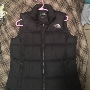 Women's North Face Down Vest size medium
