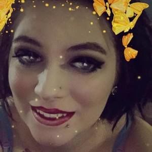 Meet your Posher, Carolyn