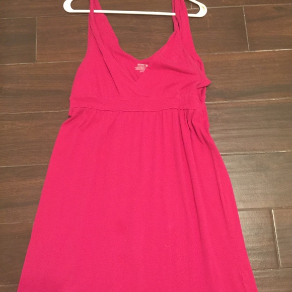 Long pink old navy dress.