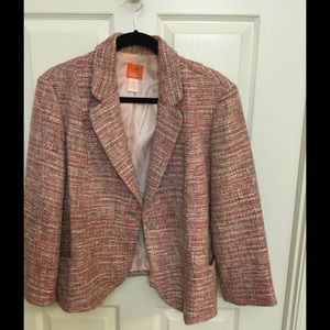 Pink blazer with lighter colors