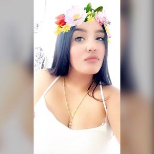 Meet your Posher, Daniela