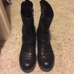 Black Moto boots