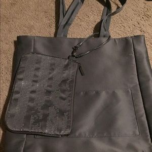 Slate gray tote bag with mini cosmetic bag Slate gray tote bag with mini cosmetic bag