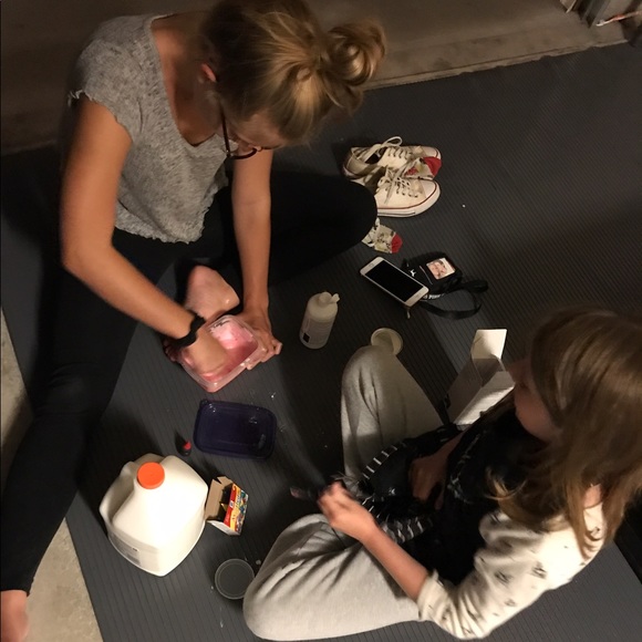 Meet your Posher, Kimberly - Picture 2 of 3