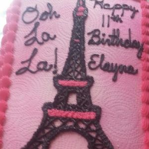 Meet your Posher, Monja