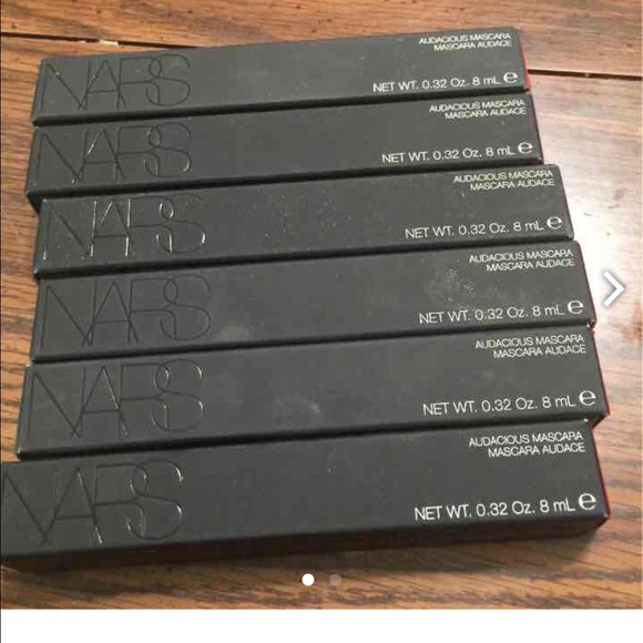 NARS black mascara