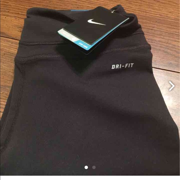 Nike leggings
