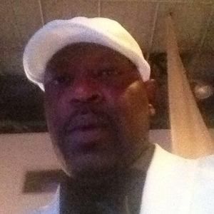 Meet your Posher, Deangelo