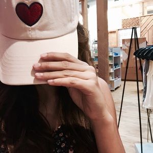 Meet your Posher, Monica