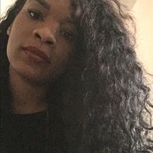 Meet your Posher, Tiffany
