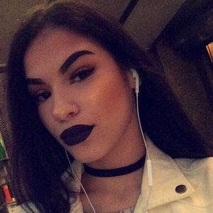 Meet your Posher, Ariel