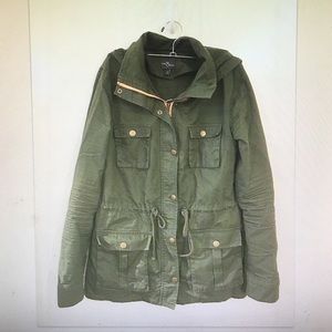 Hooded army jacket size M