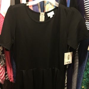 NWT Black Amelia