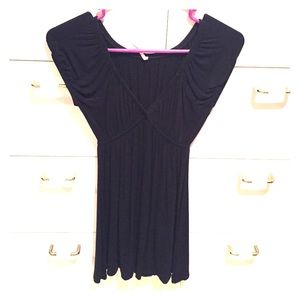Jersey v-neck dresss