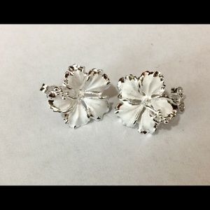 Sterling silver Hibiscus flower stud Earrings