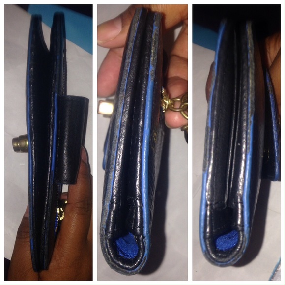 🚫SOLD Juicy couture Bifold TurnLock JC Leather w - Picture 3 of 4