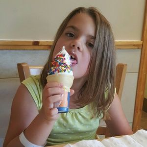 Meet your Posher, Victoria