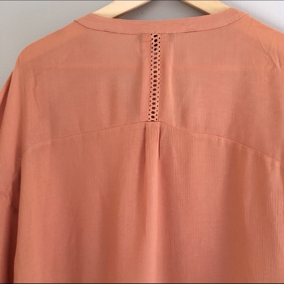 1 LEFT • Dusty Peach Loose Fit Top - Picture 3 of 4